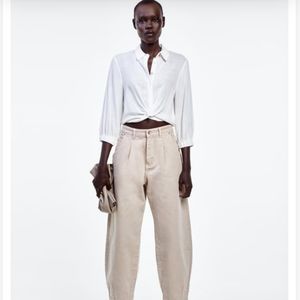 NWT. ZARA Cropped Top with Knot